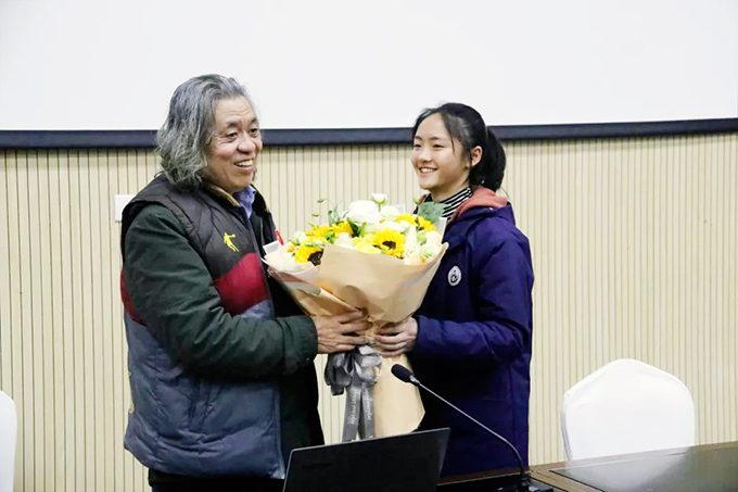 知名摄影艺术家林强走进自贡衡川双百讲座现场